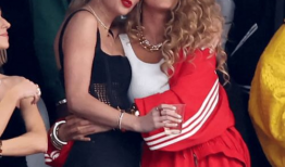 触手入侵漫画,异世界危机与勇者觉醒